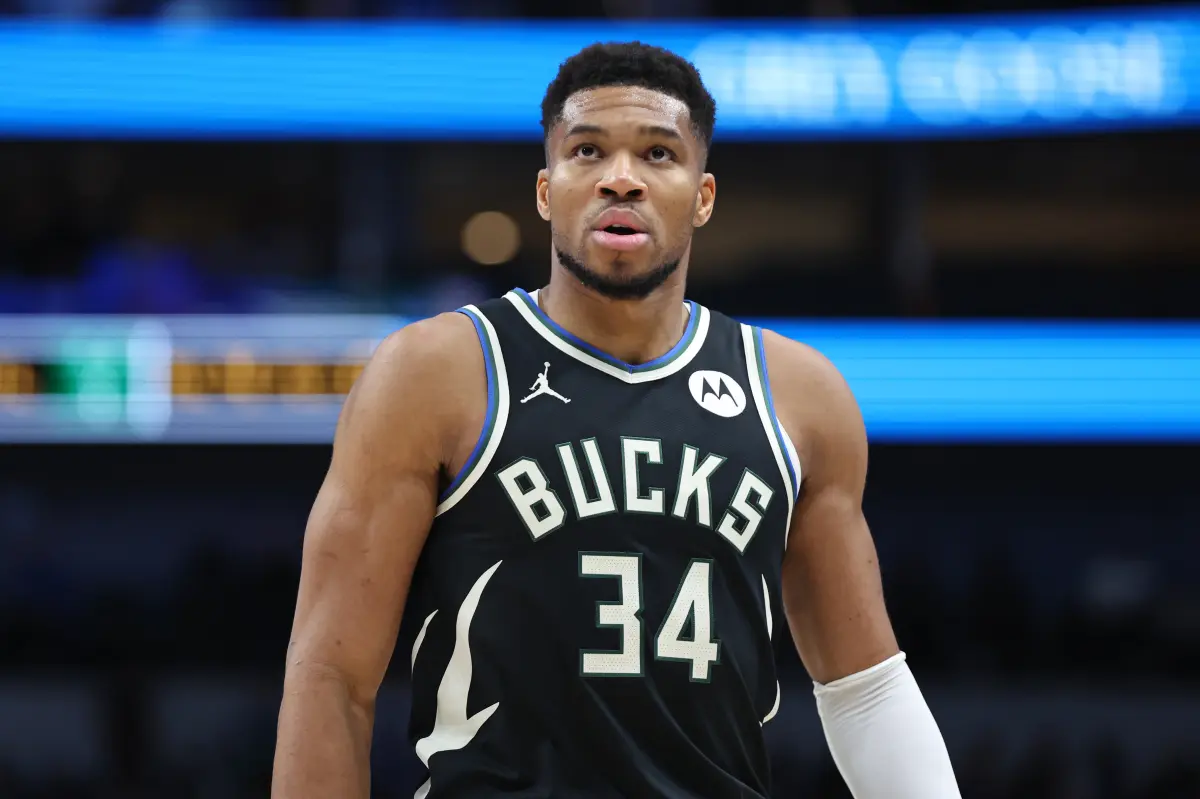 Giannis Antetokounmpo 다음 팀 확률: Knicks, Spurs는 잠재적인 Bucks 트레이드를 앞두고 있습니다.