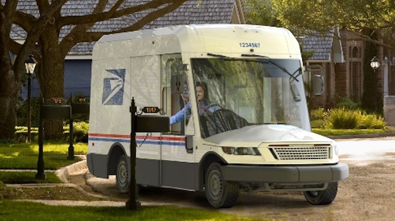 USPS 표시가 있는 NGDV의 전면 3/4 보기