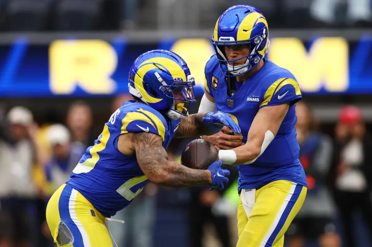 DraftKings 프로모션: Rams vs. Panthers에 $5를 베팅하고 $300의 보너스 베팅을 받으세요.
