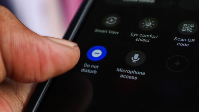 전화기 화면의 방해 금지 모드