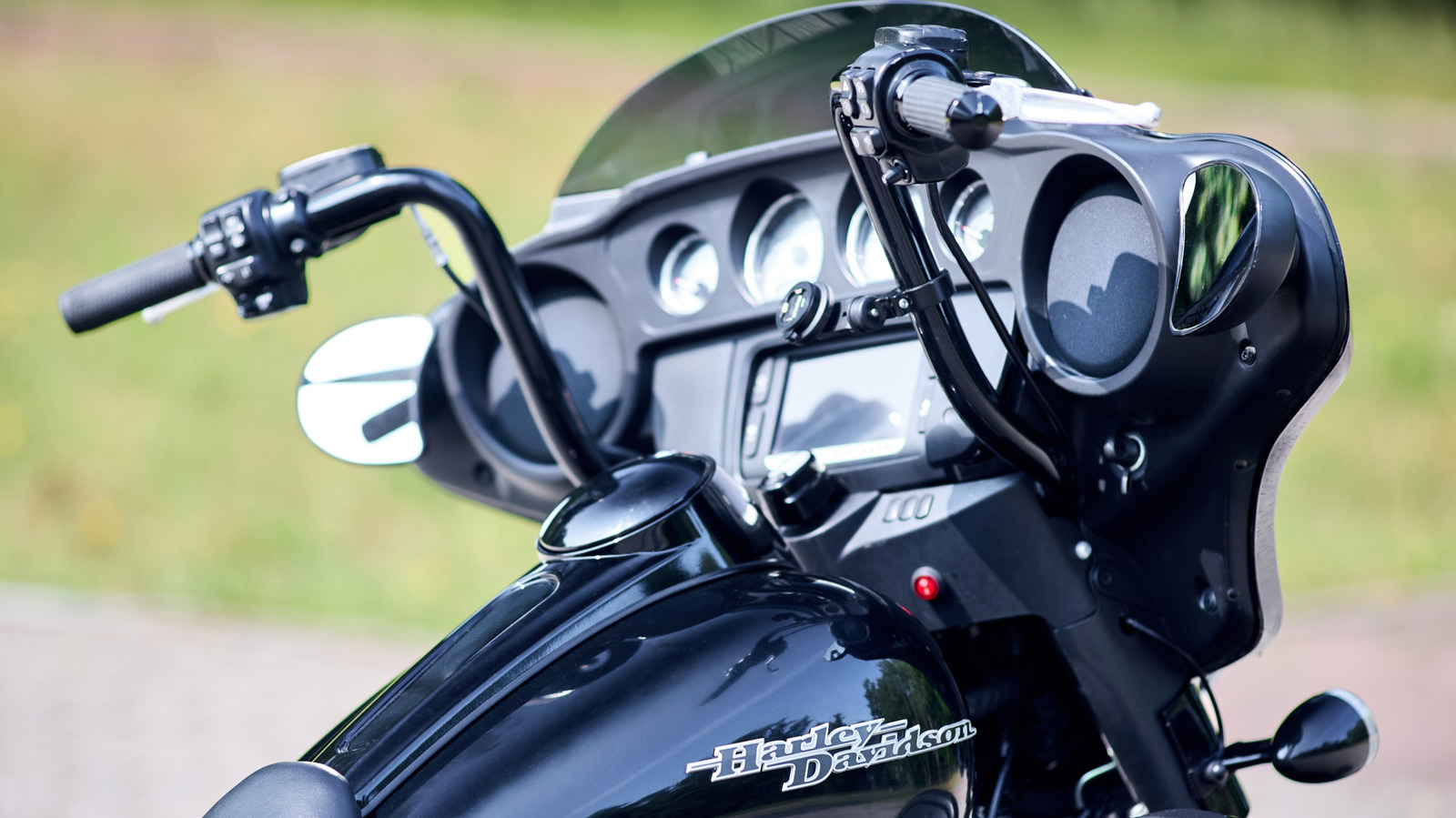 Harley-Davidson 클러치를 더 쉽게 당기는 방법