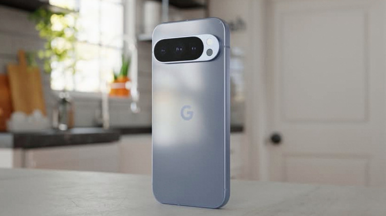 Google Pixel 10 시리즈 휴대전화.