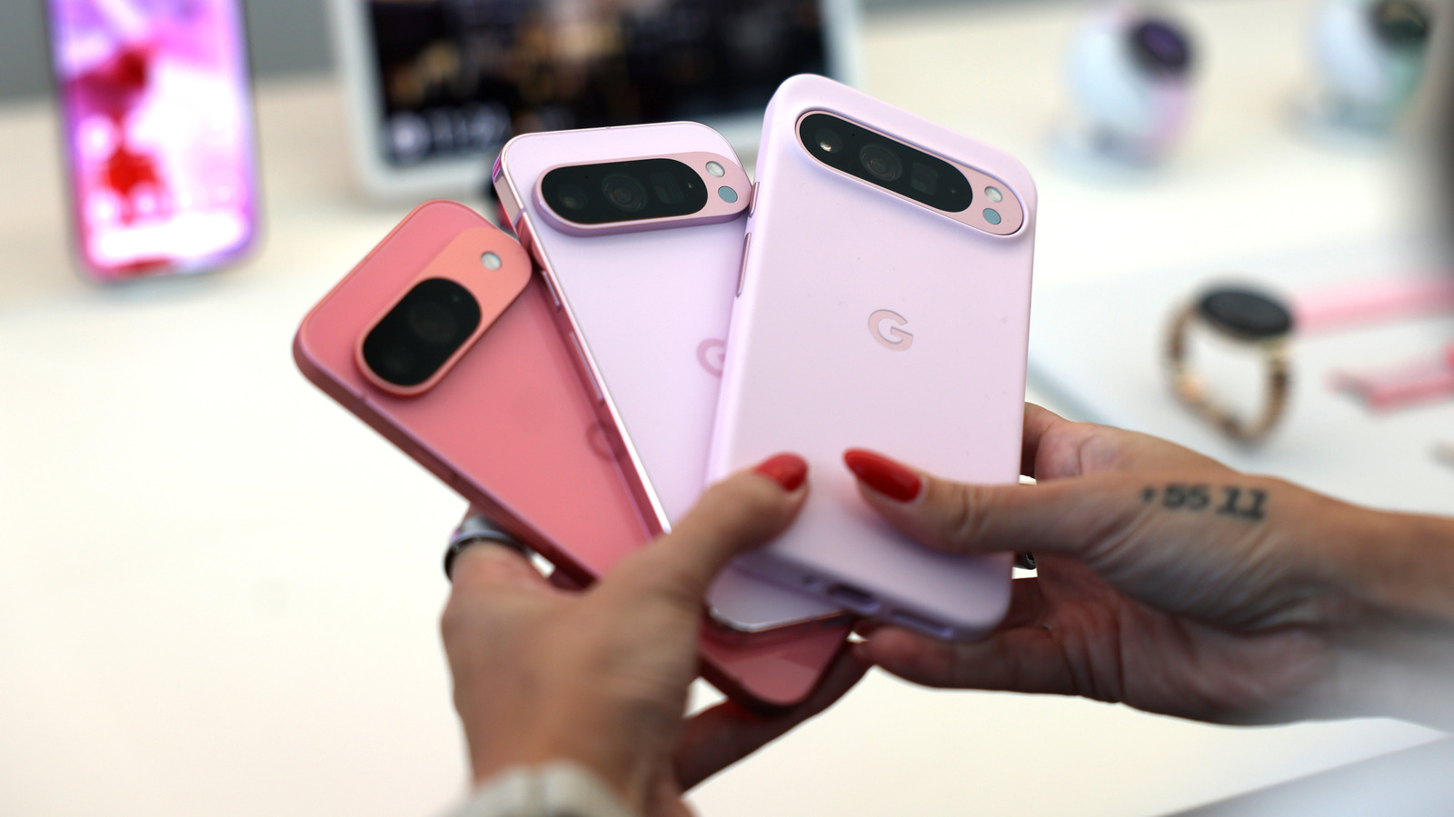 Pixel Phone을 업데이트하지 마세요: 사용자들이 심각한 문제를 보고하고 있습니다