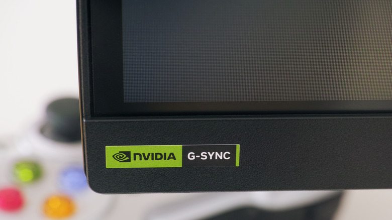모니터 베젤의 Nvidia G-Sync 로고