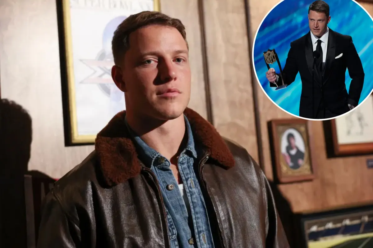 크리스티안 맥카프리(Christian McCaffrey), '골드 재킷' 이력서에 컴백 올해의 선수 추가