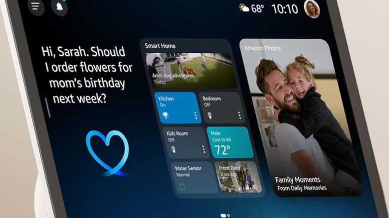 아버지와 자녀의 사진과 기타 메뉴 옵션을 보여주는 Amazon Echo Show.
