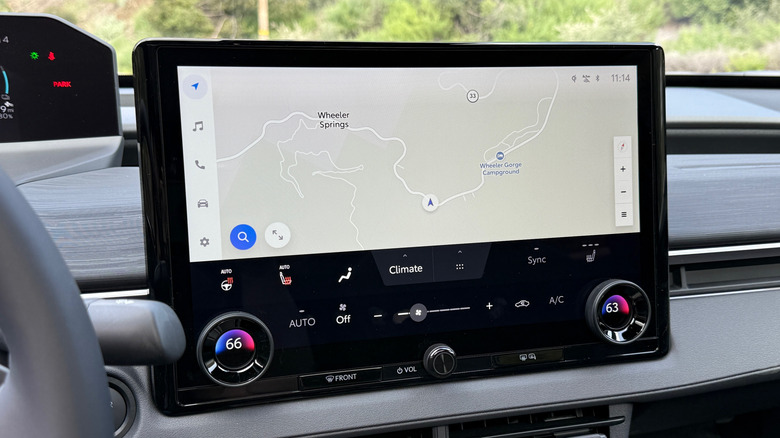 2026 Toyota C-HR 센터 터치스크린