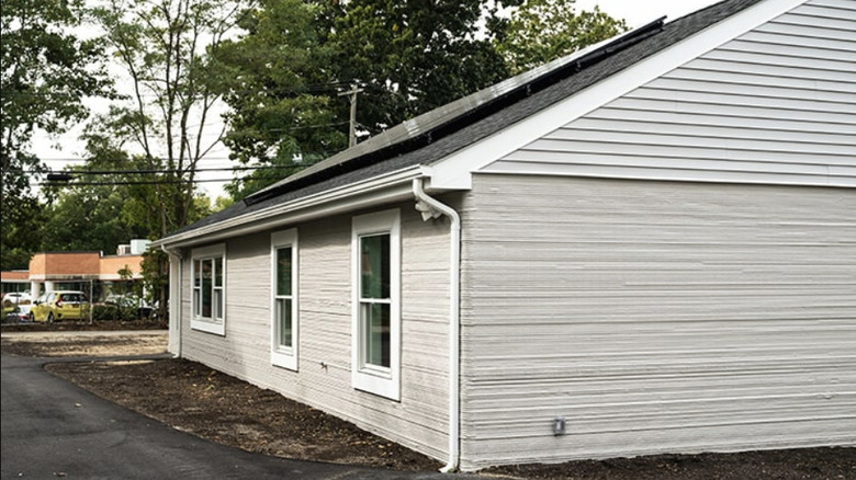 점유 증명서가 있는 최초의 3D 프린팅 주택입니다.