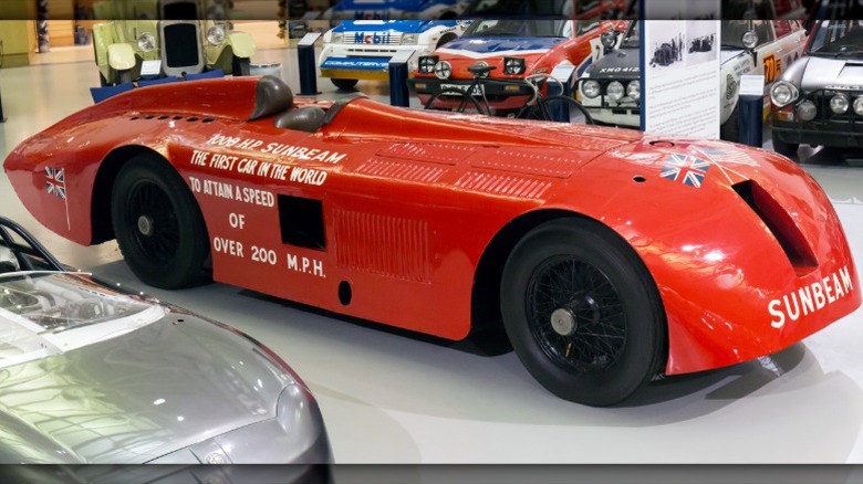 영국 Gaydon의 Heritage Motor Center에 있는 Sunbeam 1000 HP.