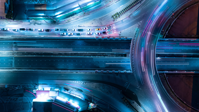 도시의 교통 패턴을 보여주는 그림