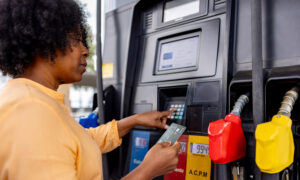 석유 대 가스: 가격이 같은 속도로 오르지 않는 이유는 무엇입니까?