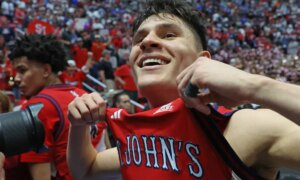 Dylan Darling이 St. John’s에서 ‘Church Bells’라는 별명을 얻은 방법