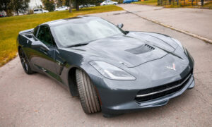 Carjackers는 VA 남자의 꿈의 코르벳 함을 수리 악몽으로 바꿉니다.