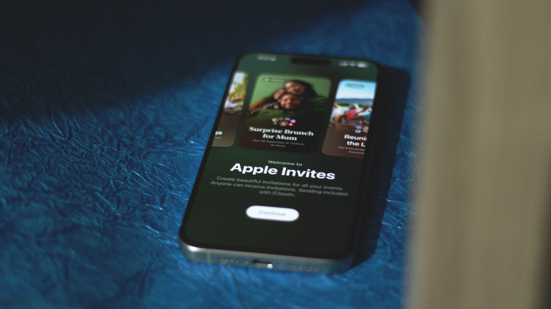 Apple Invites 앱이 iPhone에 설치되었습니다.