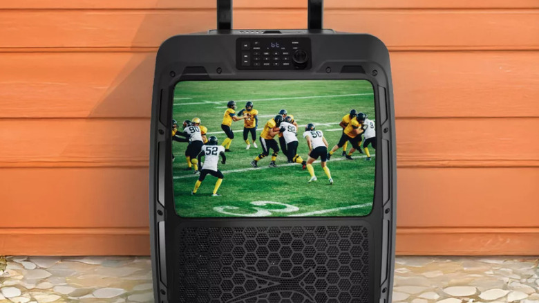 디스플레이가 켜진 Altec Lansing SoundRover View