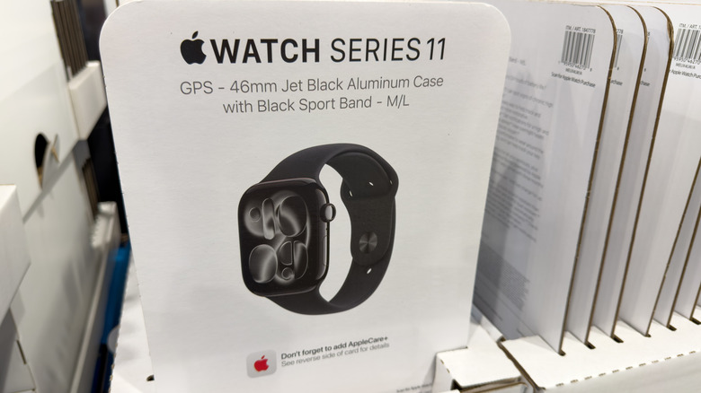 코스트코에 전시된 Apple Watch Series 11