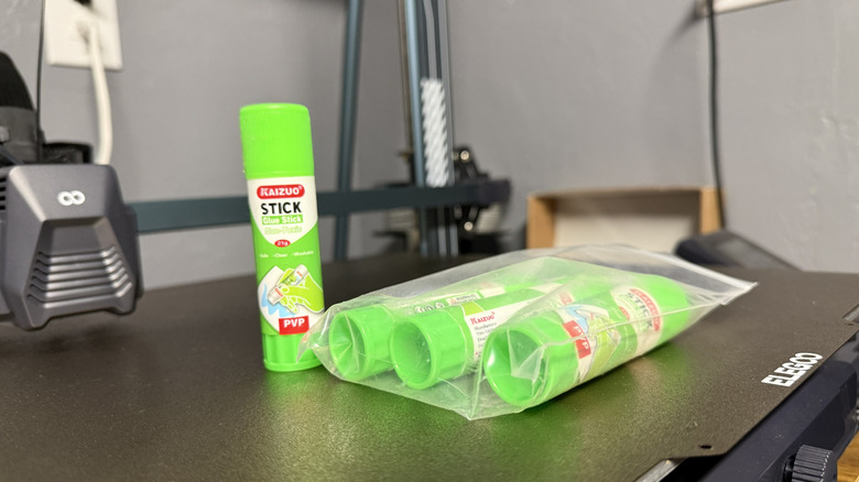 Elegoo 프린터의 3D 프린터 접착제