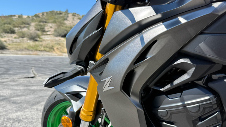 2026 가와사키 Z1100 프론트 페어링