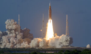 아르테미스 II 로켓의 최고 속도는 얼마입니까?