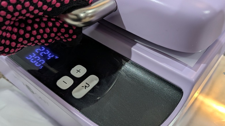 HTVRONT 스마트폰 열 프레스 작동