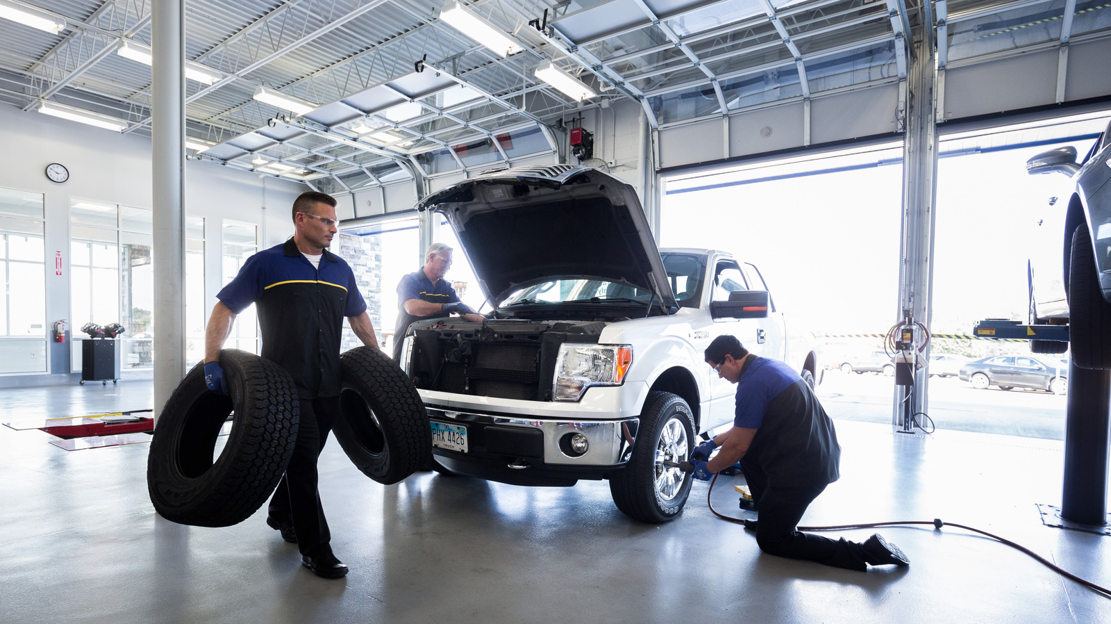 USAA 회원이 이용할 수 있는 Goodyear 타이어 할인