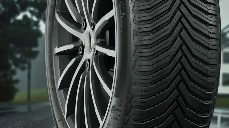 Michelin CrossClimate 2 타이어의 스톡 이미지.