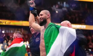 Khamzat Chimaev는 UFC 대관식을 앞두고 한 가지 중요한 문제가 있습니다.