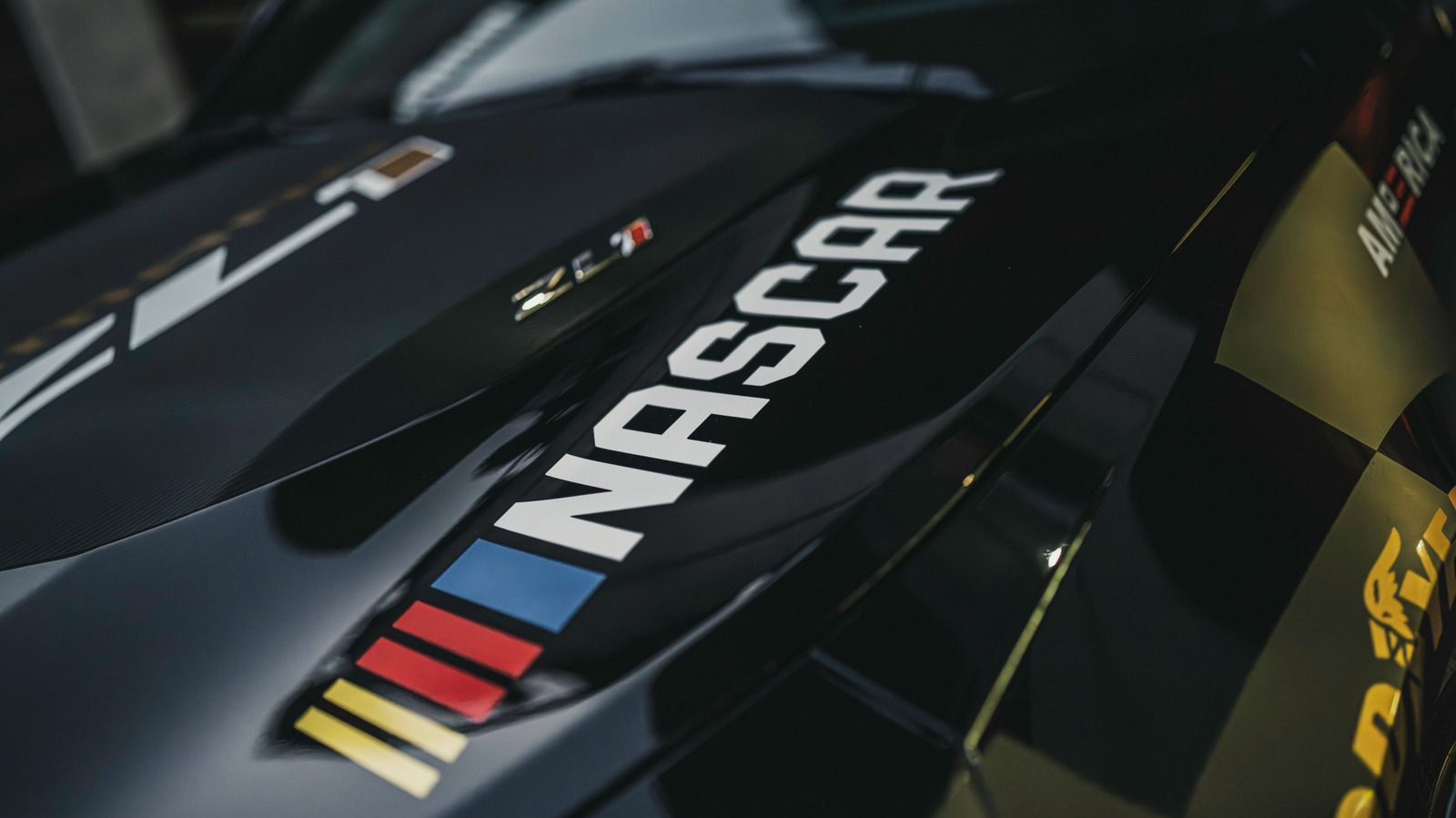 경력이 너무 빨리 끝난 NASCAR 운전자 5명