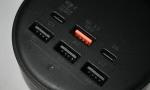 일부 USB 포트는 색상으로 구분되어 있지만 USB-C 포트는 그렇지 않은 이유