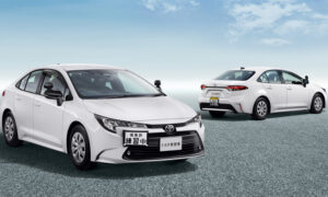 이 새로운 수동 Toyota Corolla는 매우 저렴합니다(그러나 미국에서는 그렇지 않음)