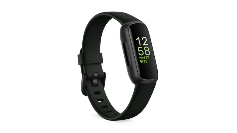 Fitbit Inspire 3 피트니스 트래커.