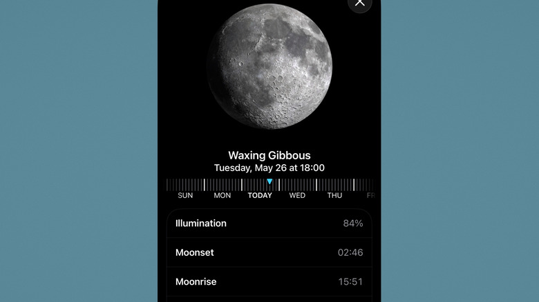 iPhone 날씨 앱의 자세한 달 위상 정보.