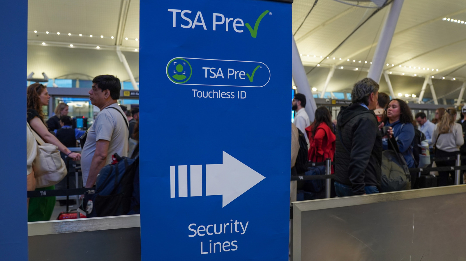 일부 퇴역 군인에게는 TSA PreCheck가 무료로 제공됩니다 – 자격 여부를 확인하는 방법