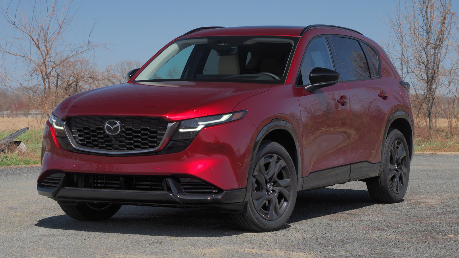 Mazda의 새로운 인포테인먼트가 마침내 수년간의 불만을 해결했습니다. (하지만 완벽하다고는 말할 수 없습니다.)
