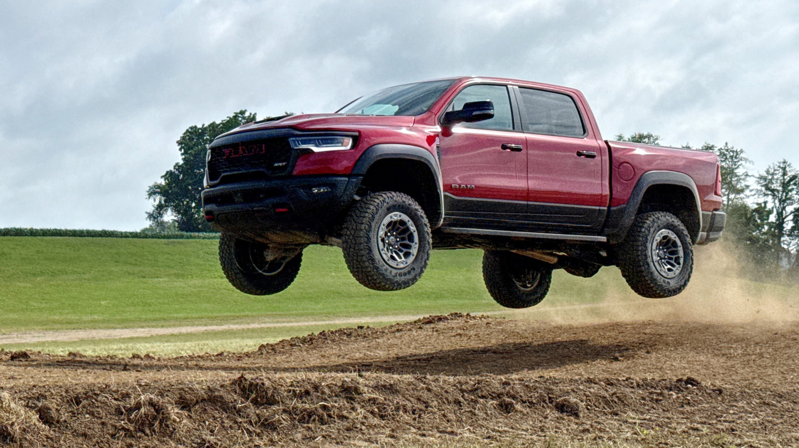 2027 Ram 1500 TRX SRT는 비싸고 압도적이지만 여전히 모든 기름 한 방울의 가치가 있습니다