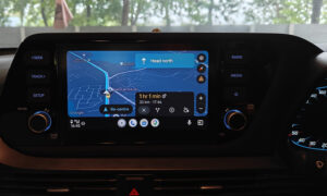 일상적인 드라이브를 업그레이드할 수 있는 4가지 Android Auto Gemini 음성 명령
