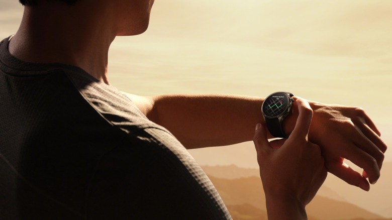 OnePlus Watch 3를 사용하는 사람