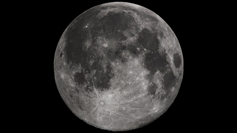 2010년 10월 22일 앨라배마 주 매디슨에서 본 보름달 사진