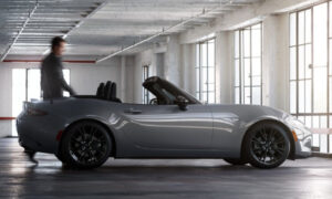 Mazda MX-5 Miata의 키는 얼마나 큰가요?