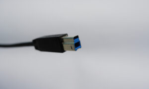 USB-B가 USB-A나 USB-C처럼 잡히지 않는 이유