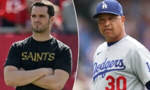 Derek Carr는 UCLA 코치 소식 이후 다저스의 Dave Roberts에 대한 사랑을 보여줍니다.
