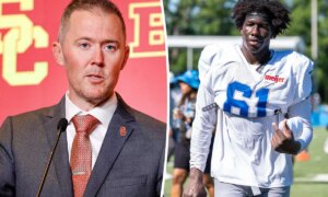 링컨 라일리가 USC 축구 선수 명단에 NFL 선수를 추가할 수 있는 방법