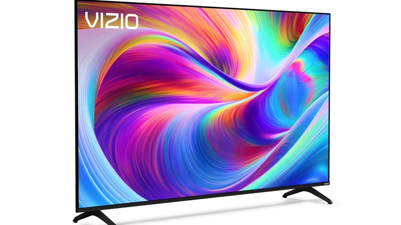흰색 배경의 Vizio 65인치 QLED 4K TV