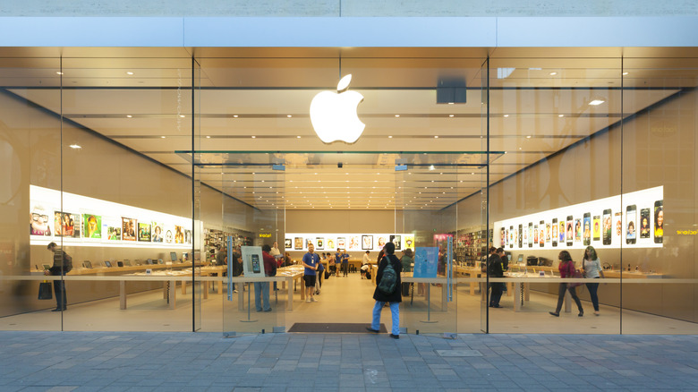 Apple Store의 매장 정면