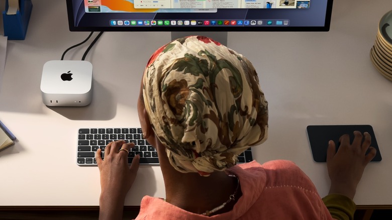 새로운 2026 Mac Mini를 사용하는 사람