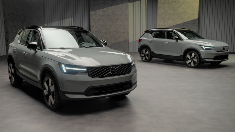 2028 볼보 XC40 및 XC40 재충전