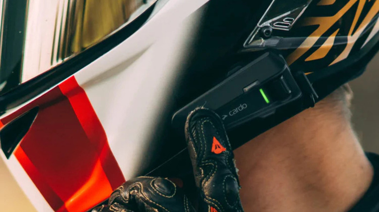 Cardo PACKTALK Neo의 사진