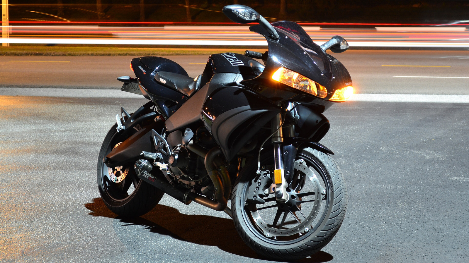 Harley도 아니고 인디언도 아닙니다: 이것은 미국 최초의 150MPH 공장용 자전거였습니다.
