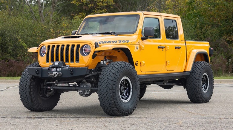 AMW 707 | 나초 컬러의 8LUG Hellcat 2021 Jeep Gladiator