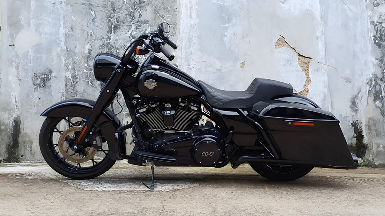 2021 Harley-Davidson Road King 스페셜